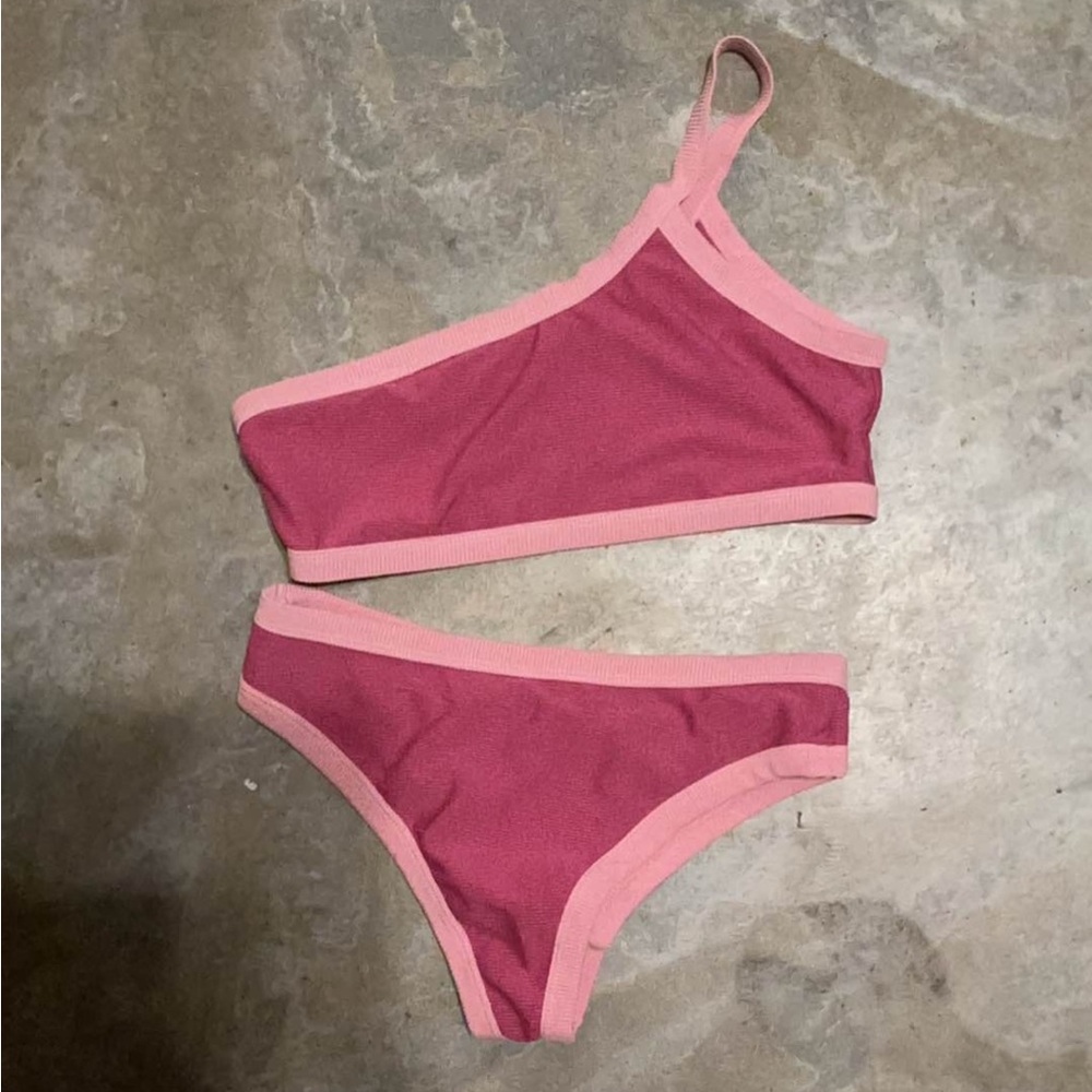 SHEIN Pink Asymmetrical Bikini